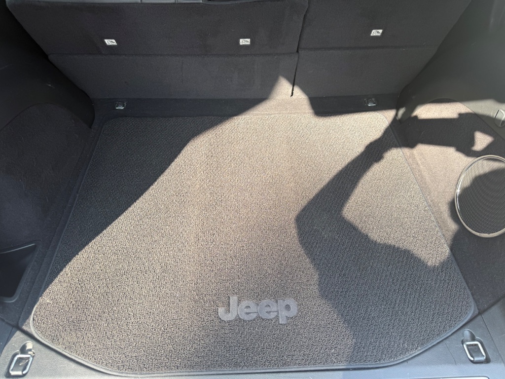 2015 Jeep Grand Cherokee Summit - Photo 14