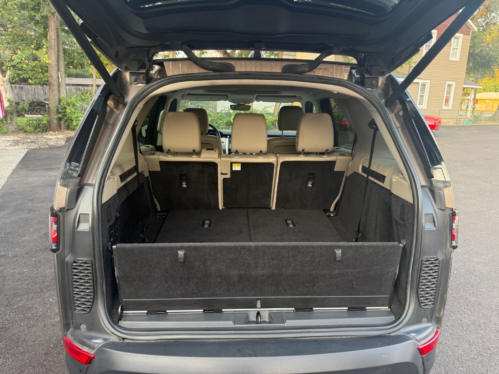 2017 Land Rover Discovery HSE - Photo 17